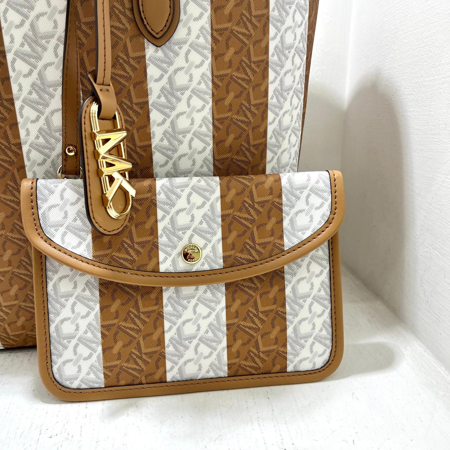 Michael Kors Eliza Large - Peanut Multi